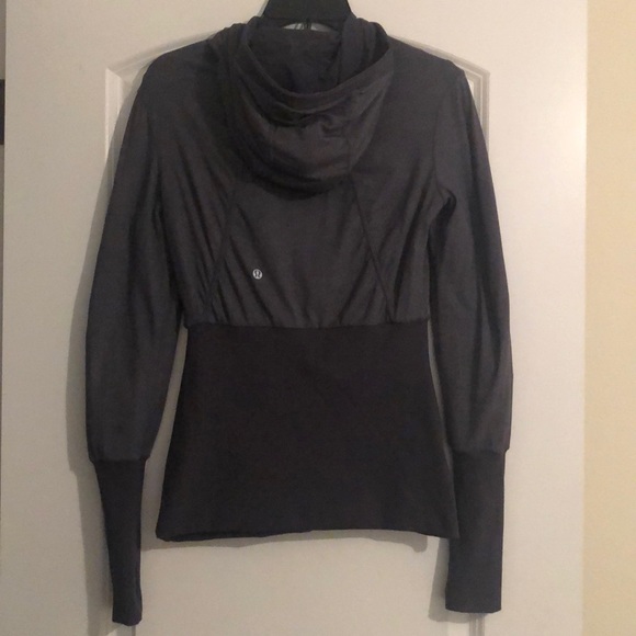 Lululemon Reversible Jacket Size 6 - Picture 2 of 5